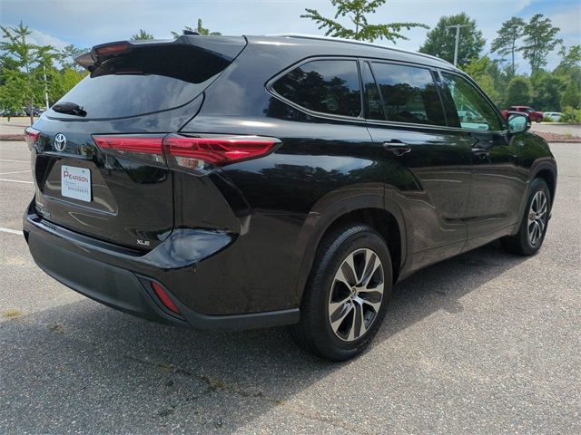 2022 Toyota Highlander XLE