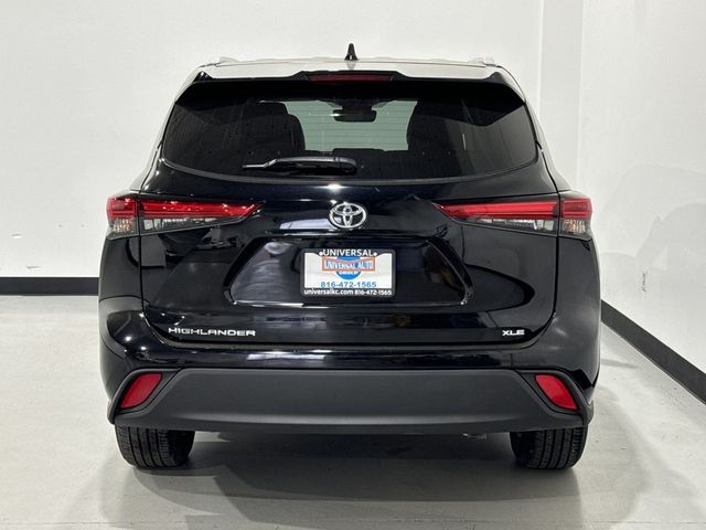 2022 Toyota Highlander XLE