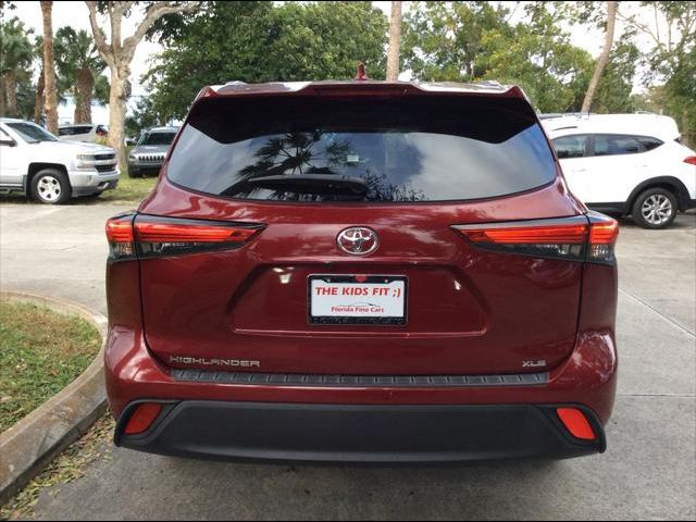 2022 Toyota Highlander XLE