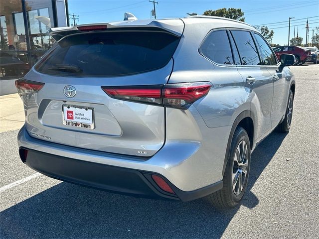 2022 Toyota Highlander XLE