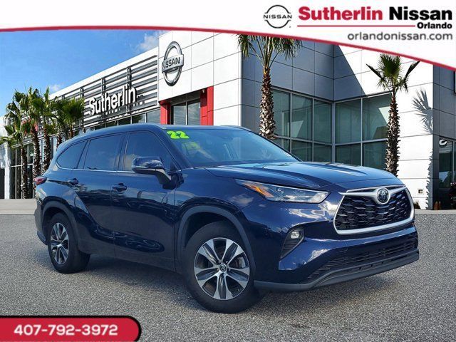 2022 Toyota Highlander XLE