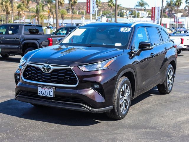 2022 Toyota Highlander XLE