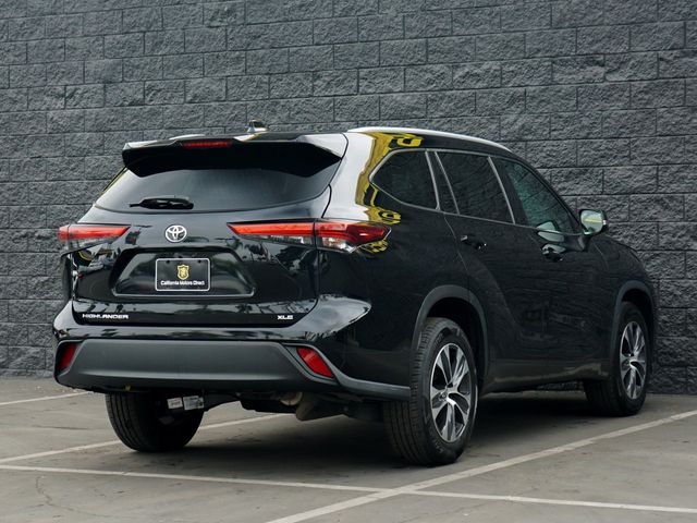 2022 Toyota Highlander XLE