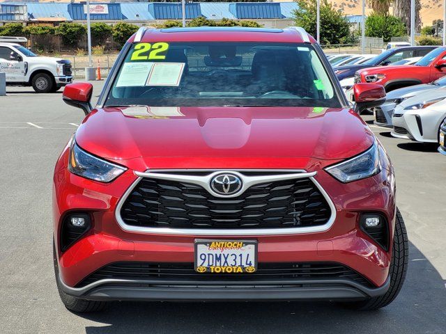 2022 Toyota Highlander XLE