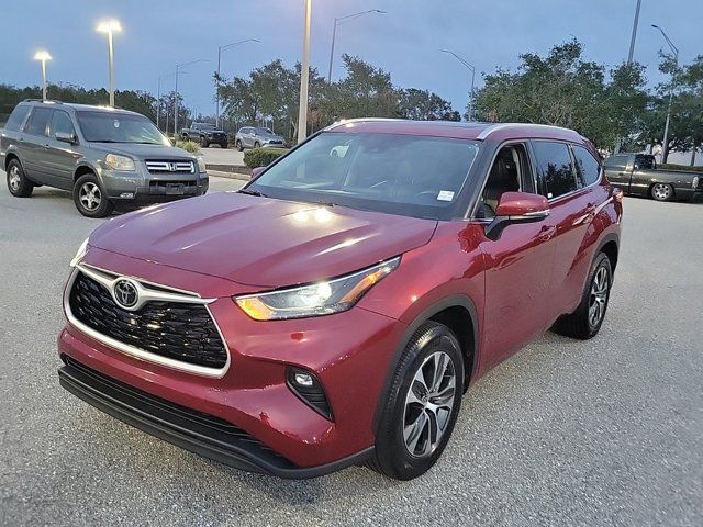 2022 Toyota Highlander XLE