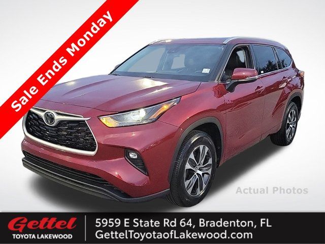 2022 Toyota Highlander XLE