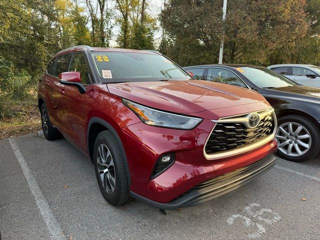 2022 Toyota Highlander XLE