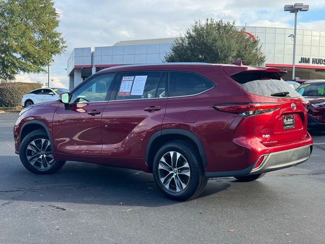 2022 Toyota Highlander XLE