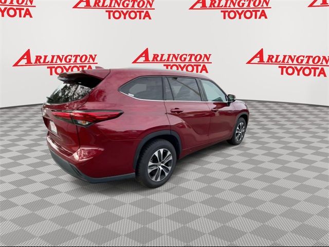 2022 Toyota Highlander XLE