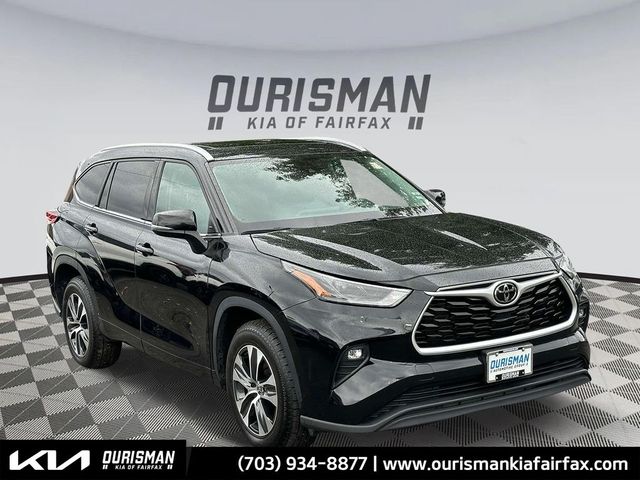 2022 Toyota Highlander XLE