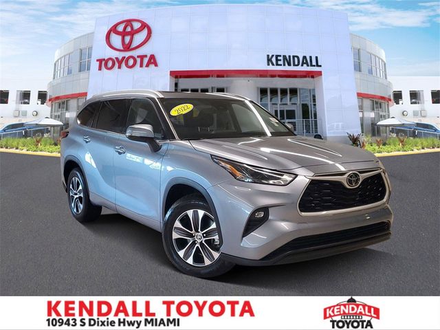 2022 Toyota Highlander XLE