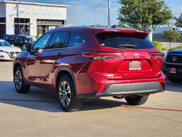 2022 Toyota Highlander XLE