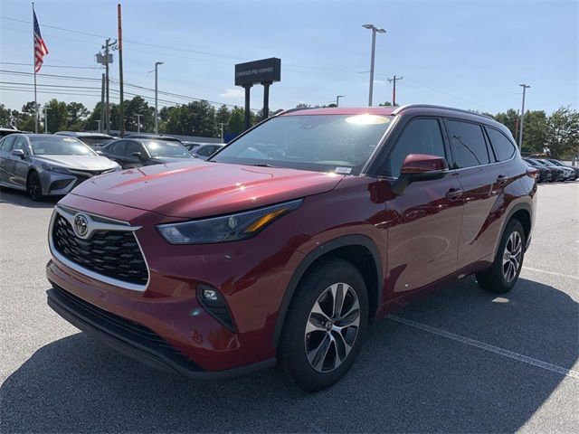 2022 Toyota Highlander XLE