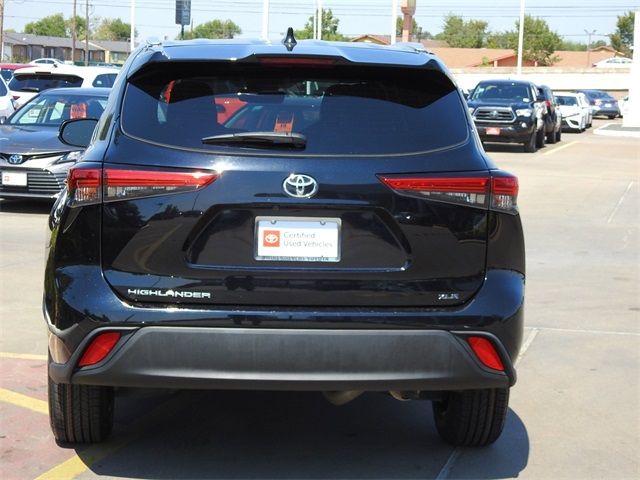 2022 Toyota Highlander XLE