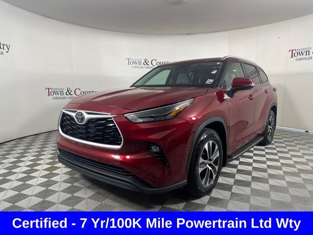 2022 Toyota Highlander XLE