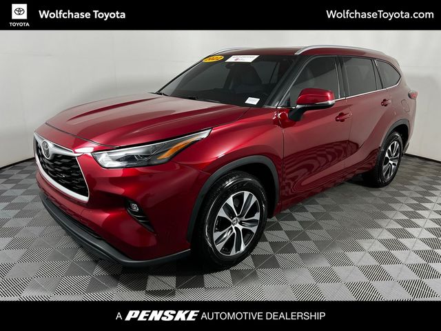 2022 Toyota Highlander XLE