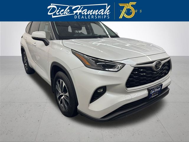 2022 Toyota Highlander XLE