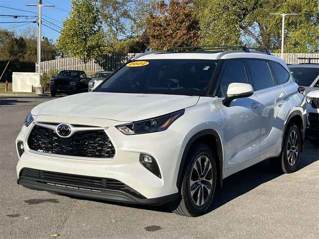 2022 Toyota Highlander XLE