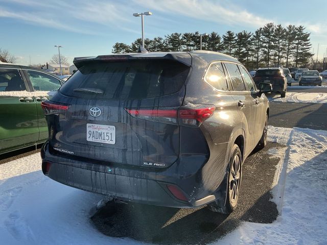 2022 Toyota Highlander XLE