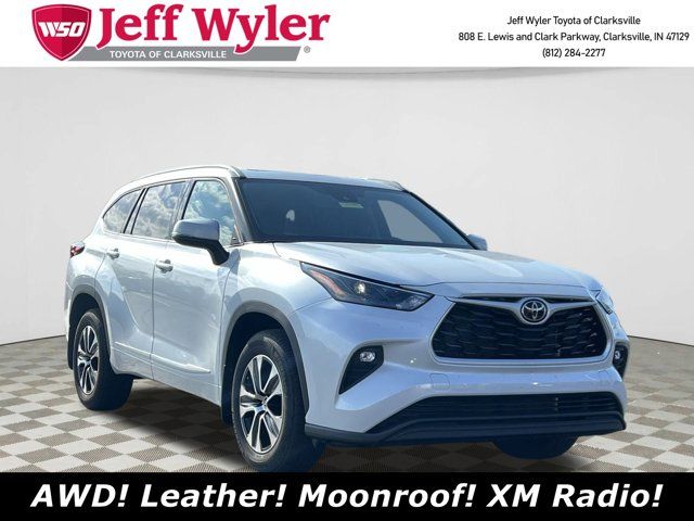 2022 Toyota Highlander XLE