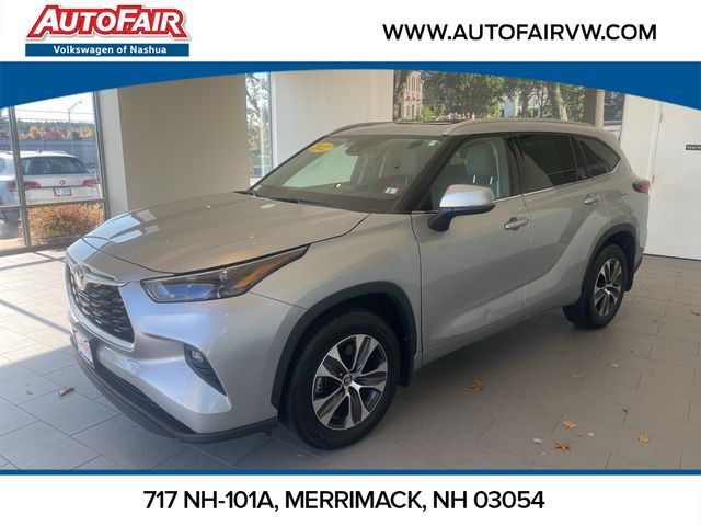 2022 Toyota Highlander XLE