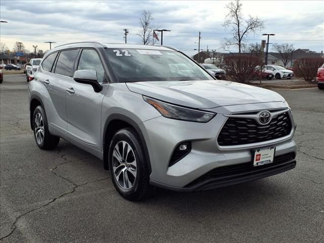 2022 Toyota Highlander XLE