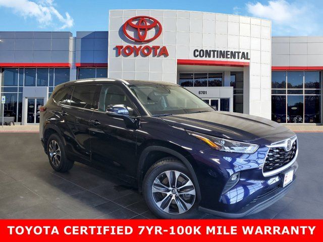 2022 Toyota Highlander XLE