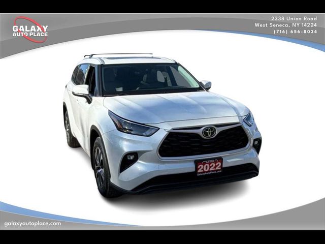 2022 Toyota Highlander XLE