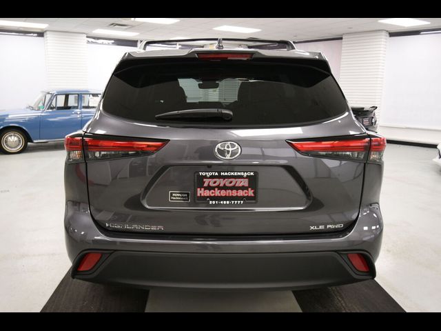 2022 Toyota Highlander XLE