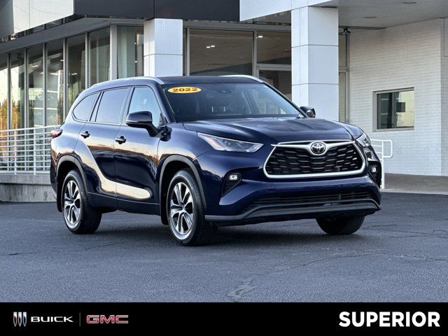 2022 Toyota Highlander XLE