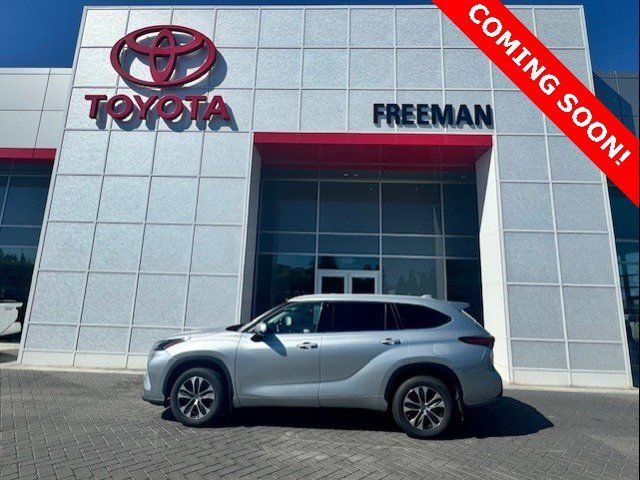 2022 Toyota Highlander XLE