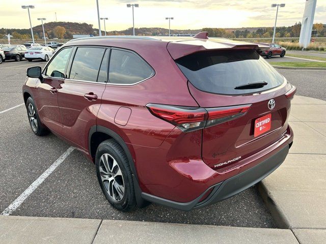 2022 Toyota Highlander XLE