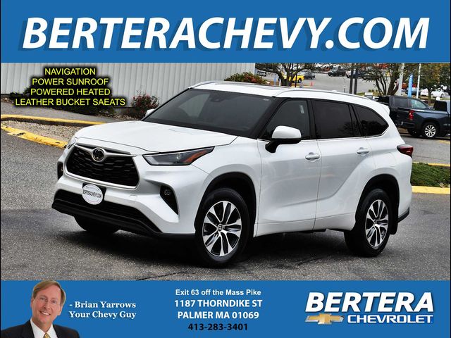 2022 Toyota Highlander XLE