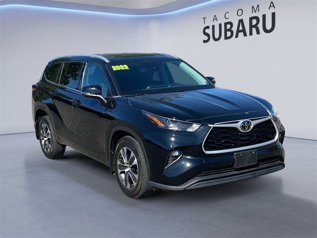 2022 Toyota Highlander XLE