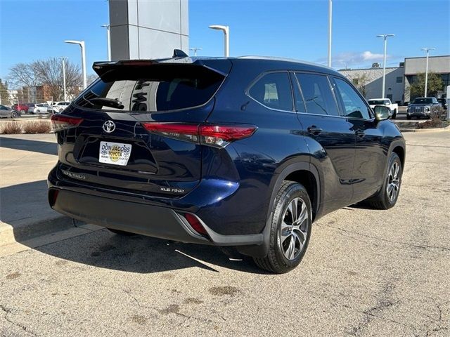 2022 Toyota Highlander XLE