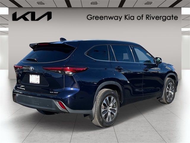 2022 Toyota Highlander XLE