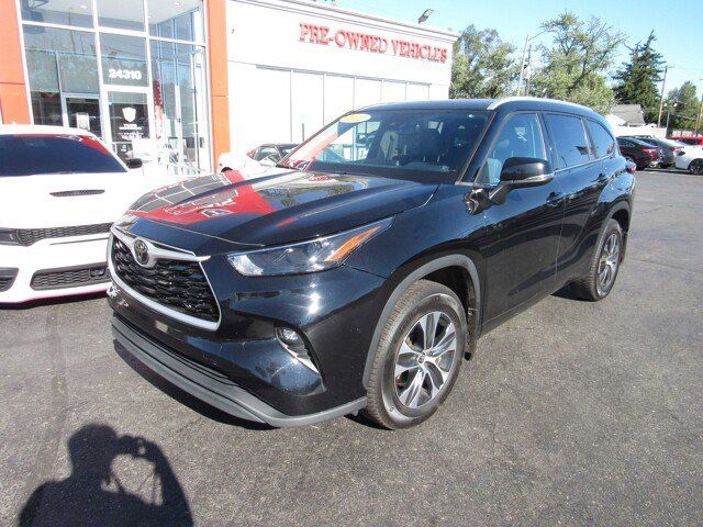 2022 Toyota Highlander XLE