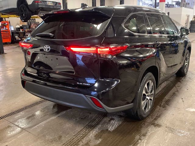 2022 Toyota Highlander XLE