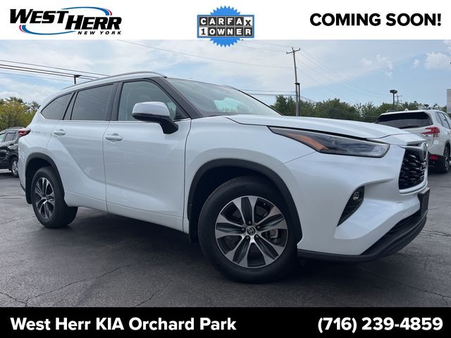 2022 Toyota Highlander XLE