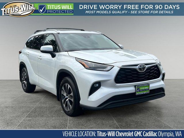 2022 Toyota Highlander XLE