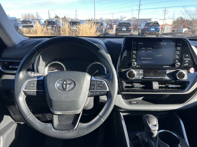 2022 Toyota Highlander XLE