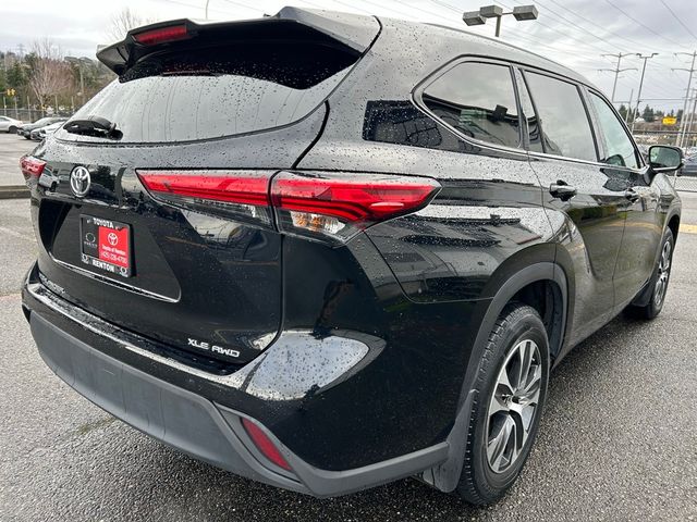 2022 Toyota Highlander XLE