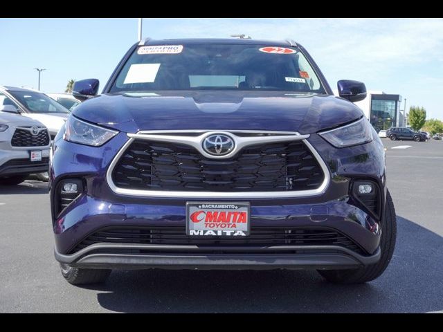 2022 Toyota Highlander XLE