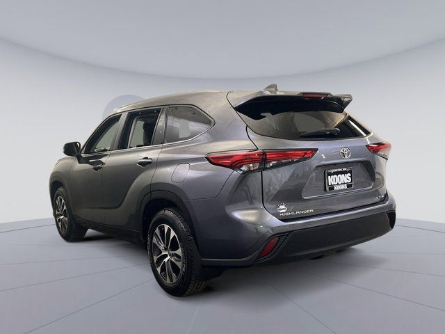 2022 Toyota Highlander XLE