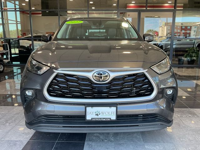 2022 Toyota Highlander XLE