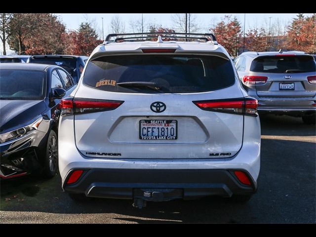 2022 Toyota Highlander XLE