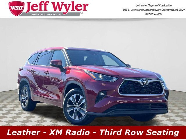 2022 Toyota Highlander XLE