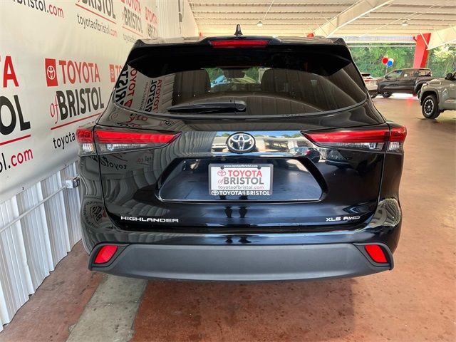 2022 Toyota Highlander XLE