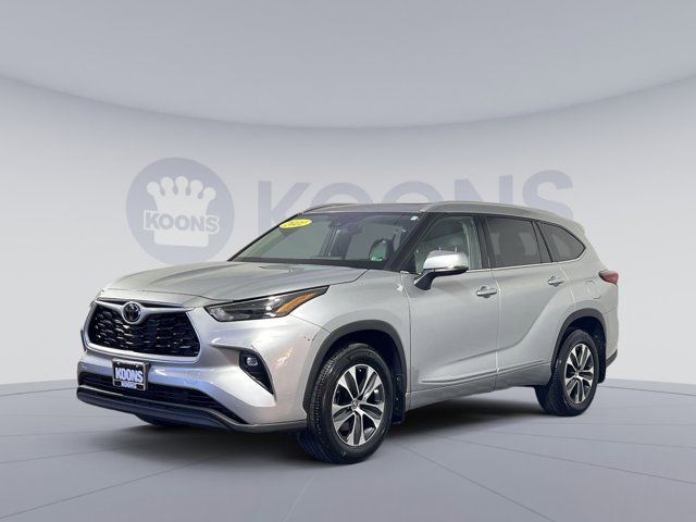 2022 Toyota Highlander XLE