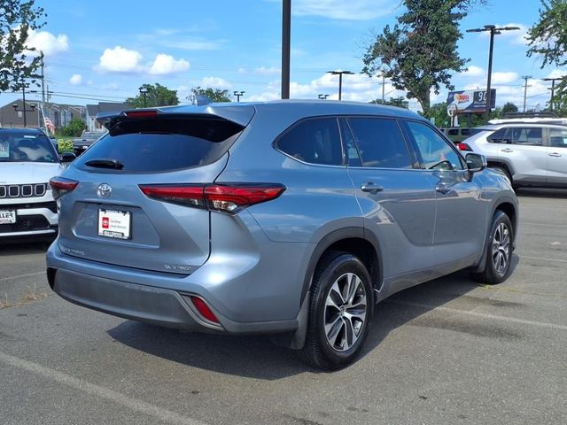 2022 Toyota Highlander XLE